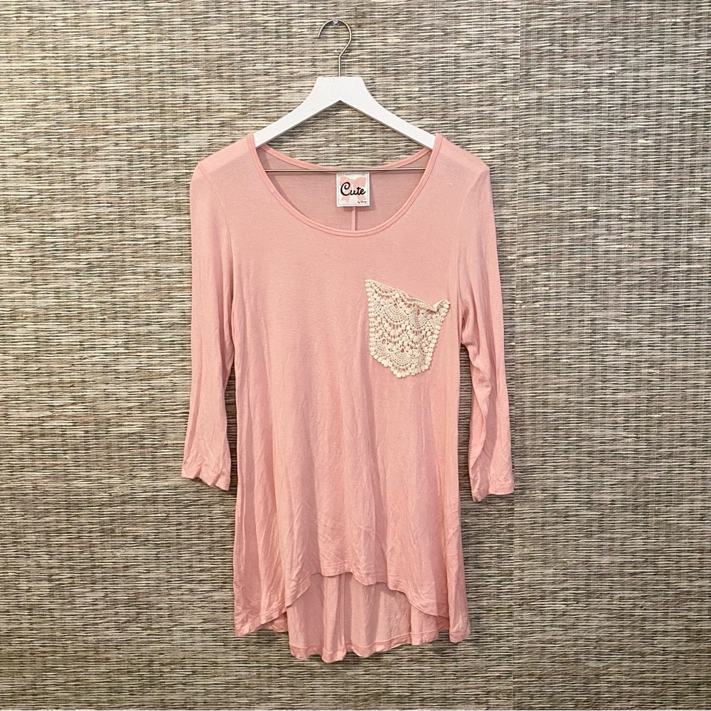 Super Long Light Pink Top with White Lace Pocket